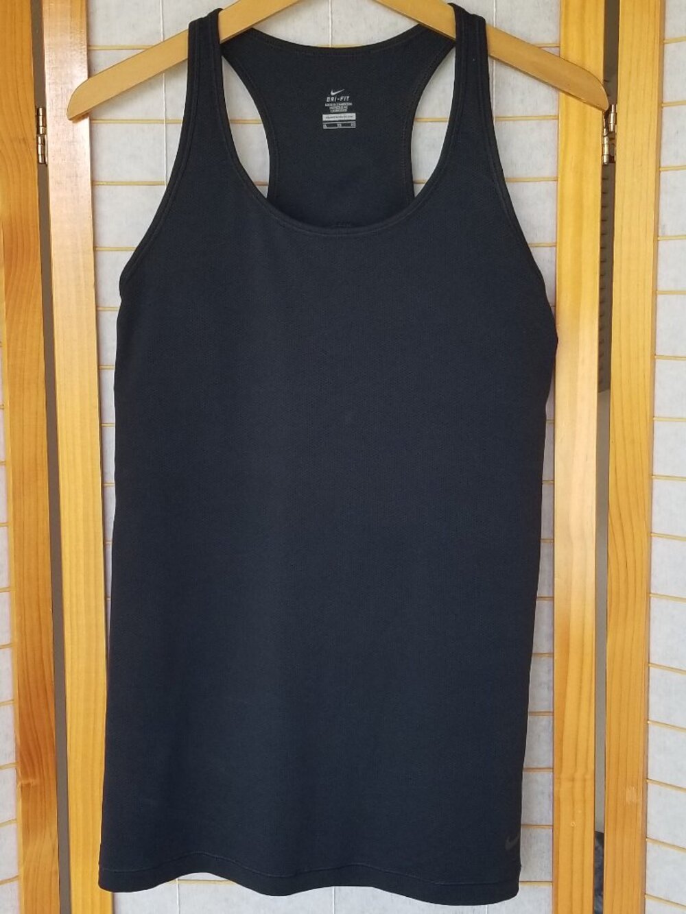 Nike Dri-Fit Black Sports Bra Tank Lined Molded Cups Racerback Size XL
